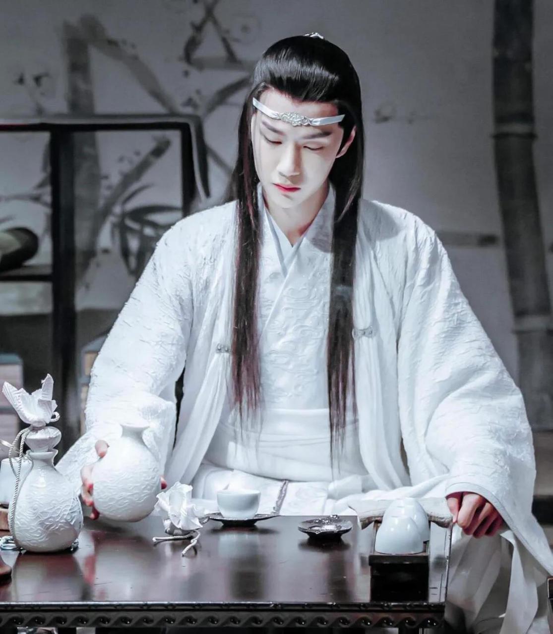 《陈情令》我看了大概八集,还没看出什么道道出来!