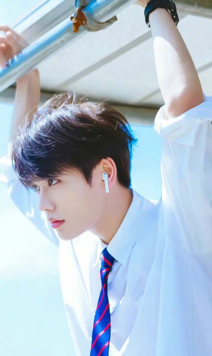 投稿整理xpart1林彦俊刘宇于文文丁程鑫朱志鑫