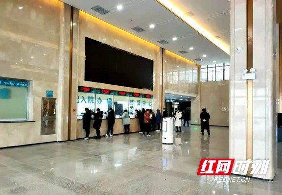 张家界:桑植县人民医院新增床位600张