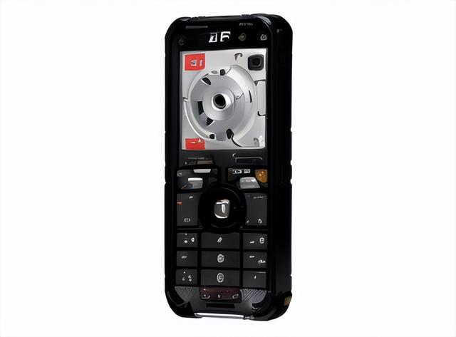 棱角怪异的艺术——联想i750手机