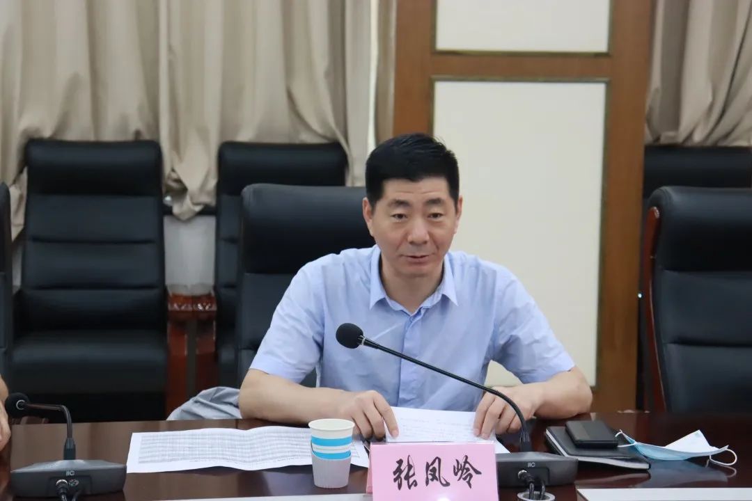 廊坊中院党组副书记,常务副院长张凤岭一行到霸州法院督导审判质效