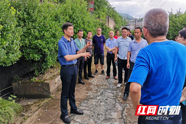 湘西州:龚明汉赴花垣河,全力推进水质问题整改