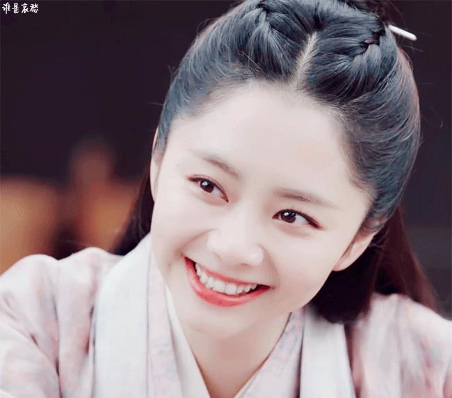 锦衣之下:陆绎身边缺的就是有趣的人,那个人就是袁今夏