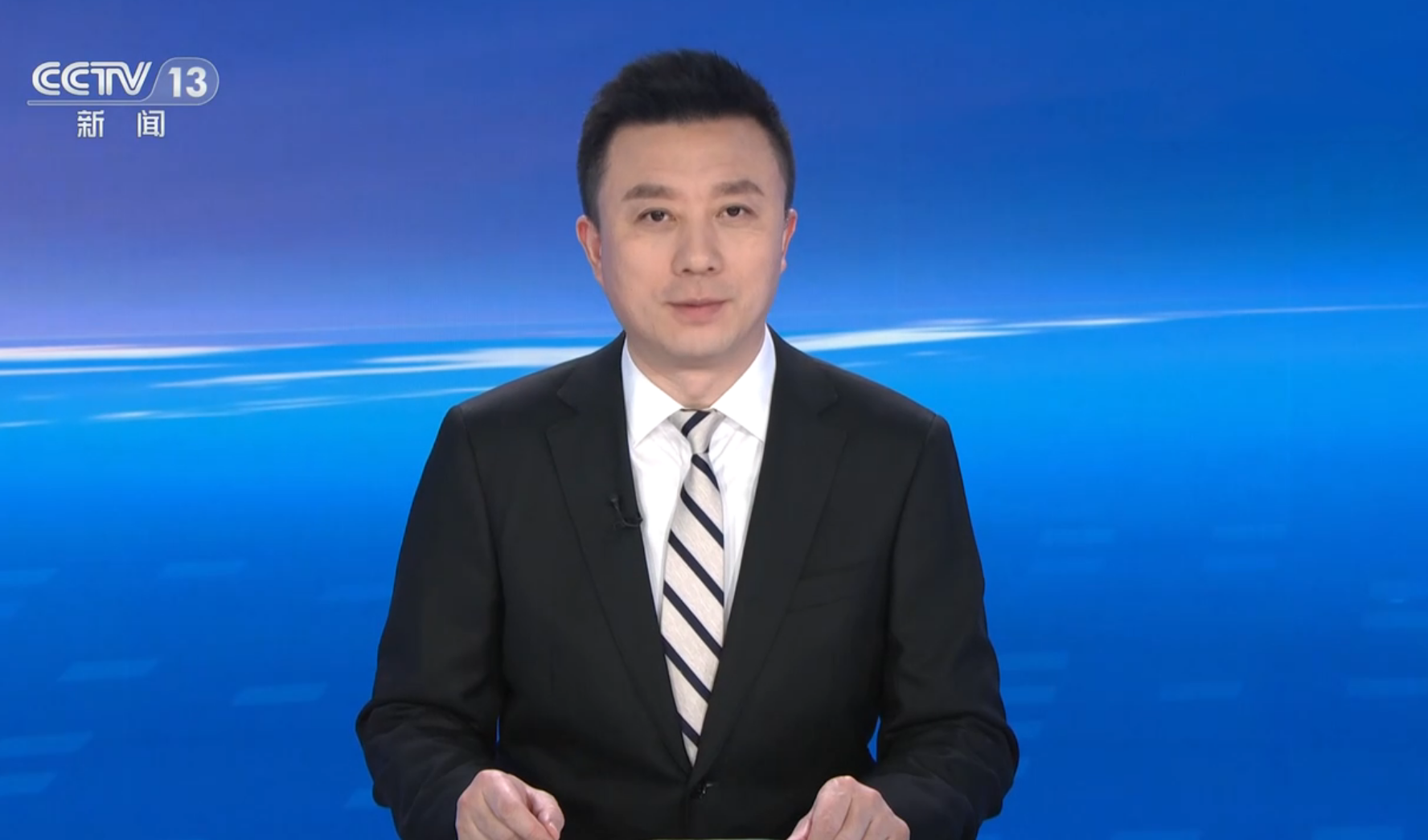 央视主播潘涛首秀《法治在线》,事业发展上升趋势明显