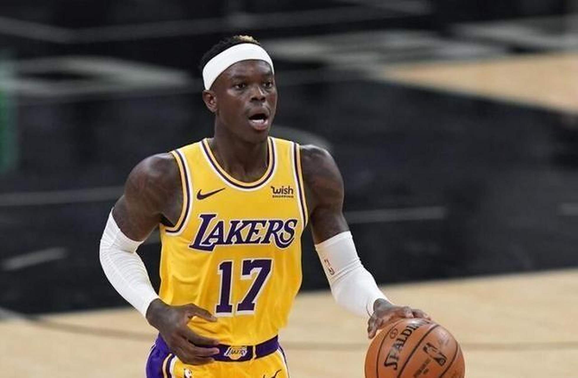 近日,前nba球员罗伯特-霍利在节目中,谈到了丹尼斯-施罗德.