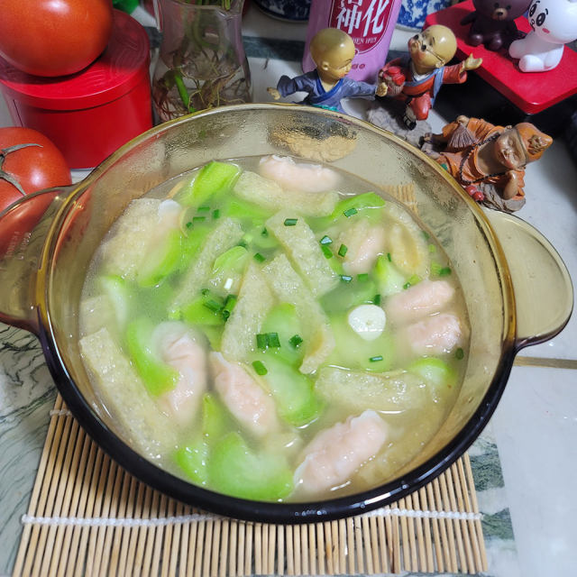 猪皮丝瓜汤,汤鲜味美,做法简单