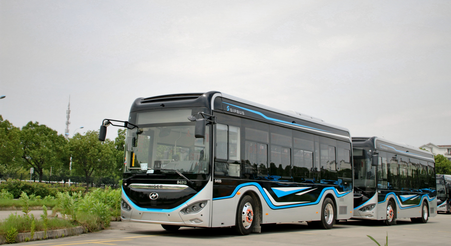 彰显高端制造实力!苏州金龙海格客车揽获"榜样车型"两项大奖