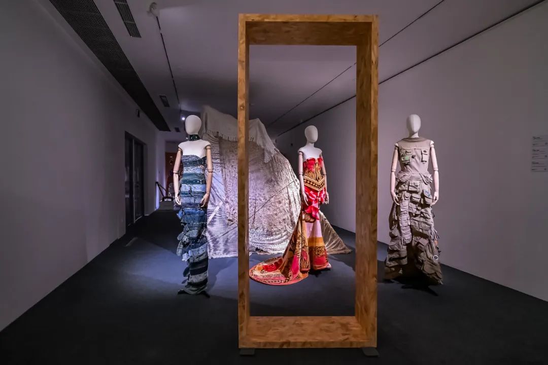 一个"旧衣"展登陆上海,你可以找到陈坤,孙俪,李宇春等最有故事的挚爱