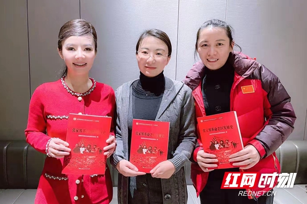 徐鑫:贺龙元帅故乡的文武商女冠军