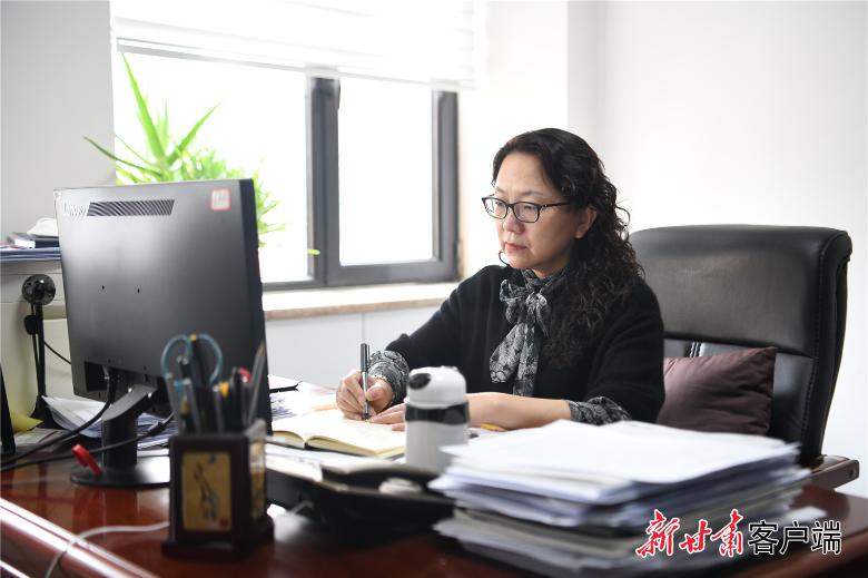 「带着心愿上两会」省政协委员朱建宁:全面加强药品监管队伍建设