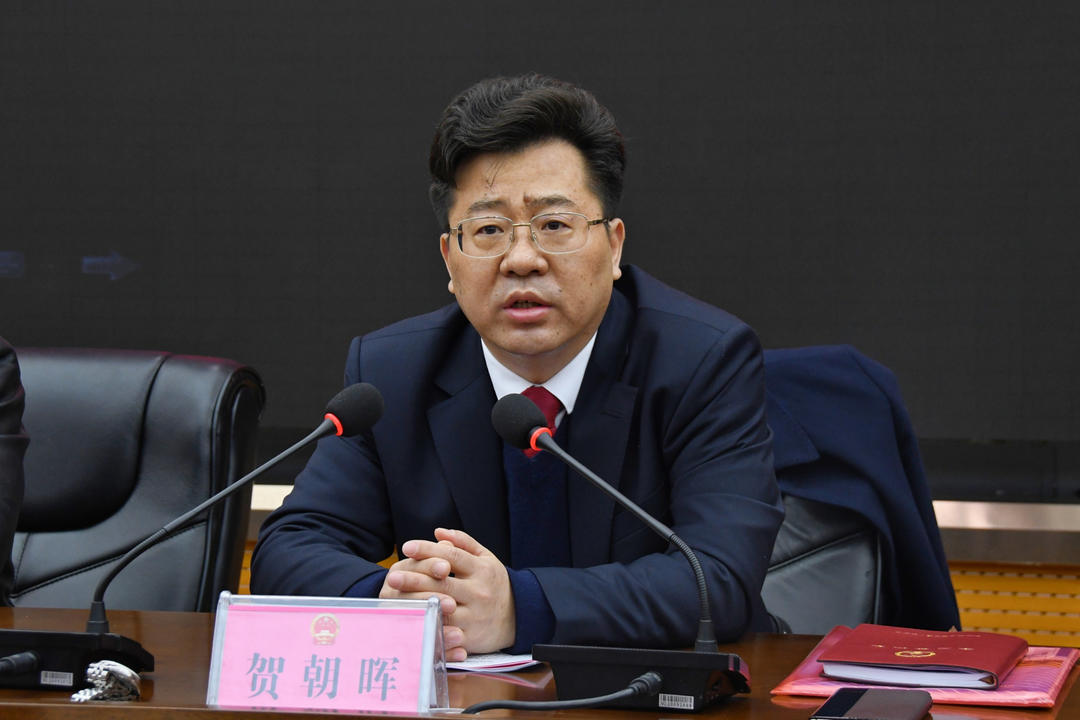 贺朝晖主持召开县政府2022年第3次常务会议