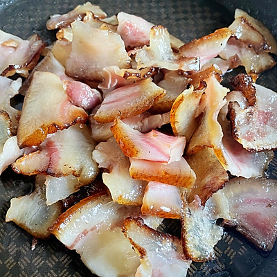 我心中的冬日限定 腊猪头肉炒蒜苗豆干