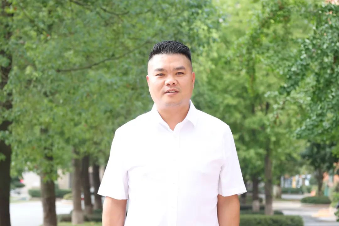 向老师致敬,市郧阳中学许仁田:一片丹心育英才