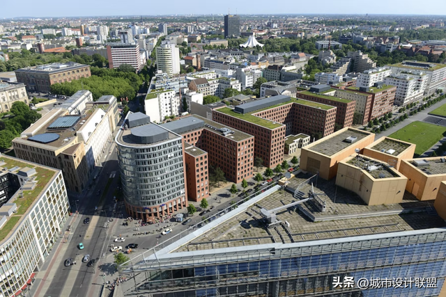 浴火重生的波茨坦广场:从一片废墟到柏林最具代表的城市中心