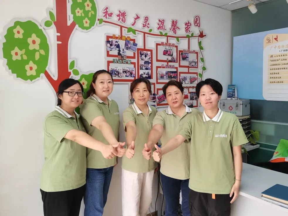 祝贺她们荣获2023年上海市巾帼文明岗