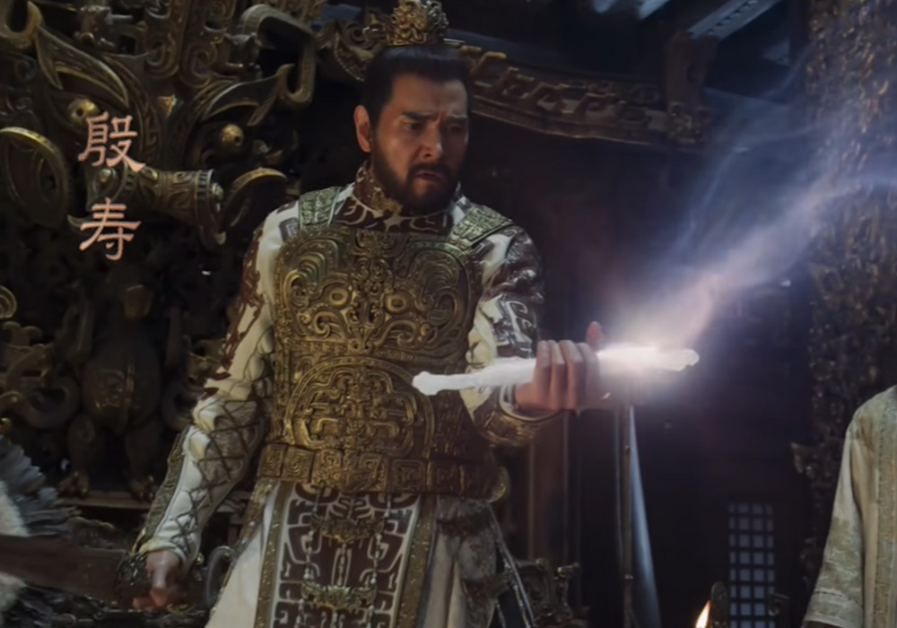 封神:62岁的费翔演纣王受好评,年轻时盛世美颜,还是高智商学霸