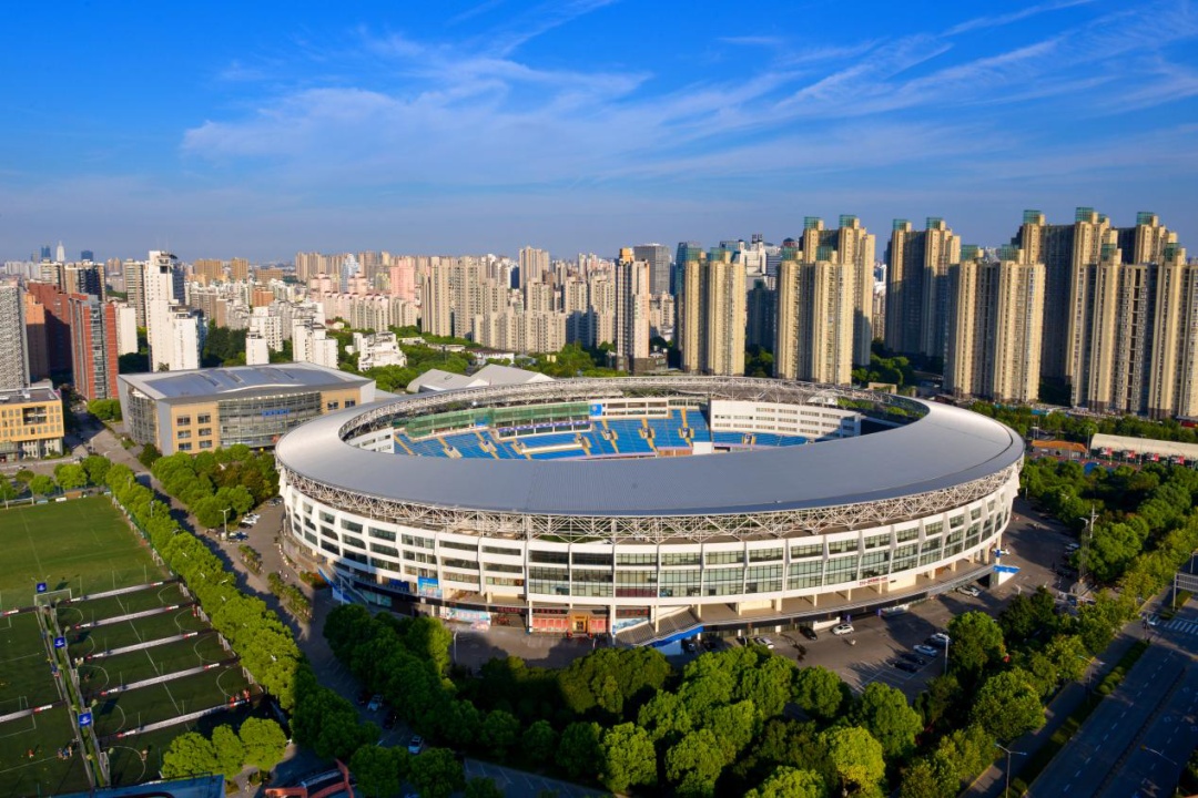 【阅读建筑】浦东这座拥有"一场一馆一池"的体育场馆,你去锻炼过吗?
