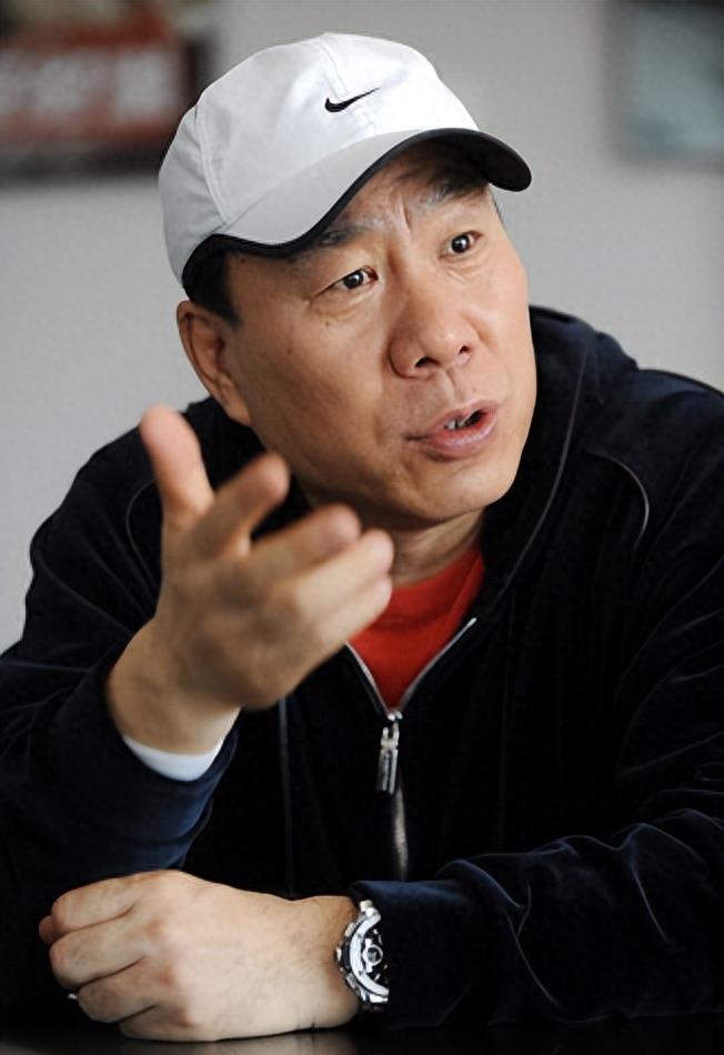 举报张艺谋超生女事件,惊曝她现状!