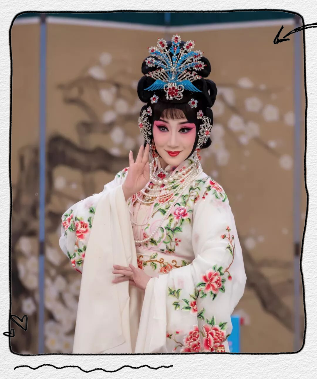 京剧新星张佳春:在传承与创新中绽放光彩