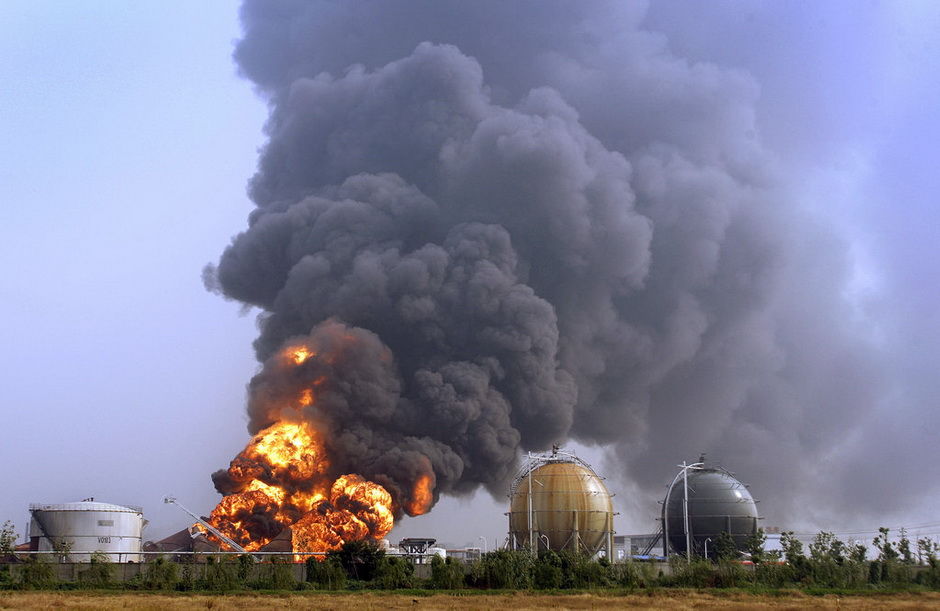 爆炸危险环境的防护措施探讨