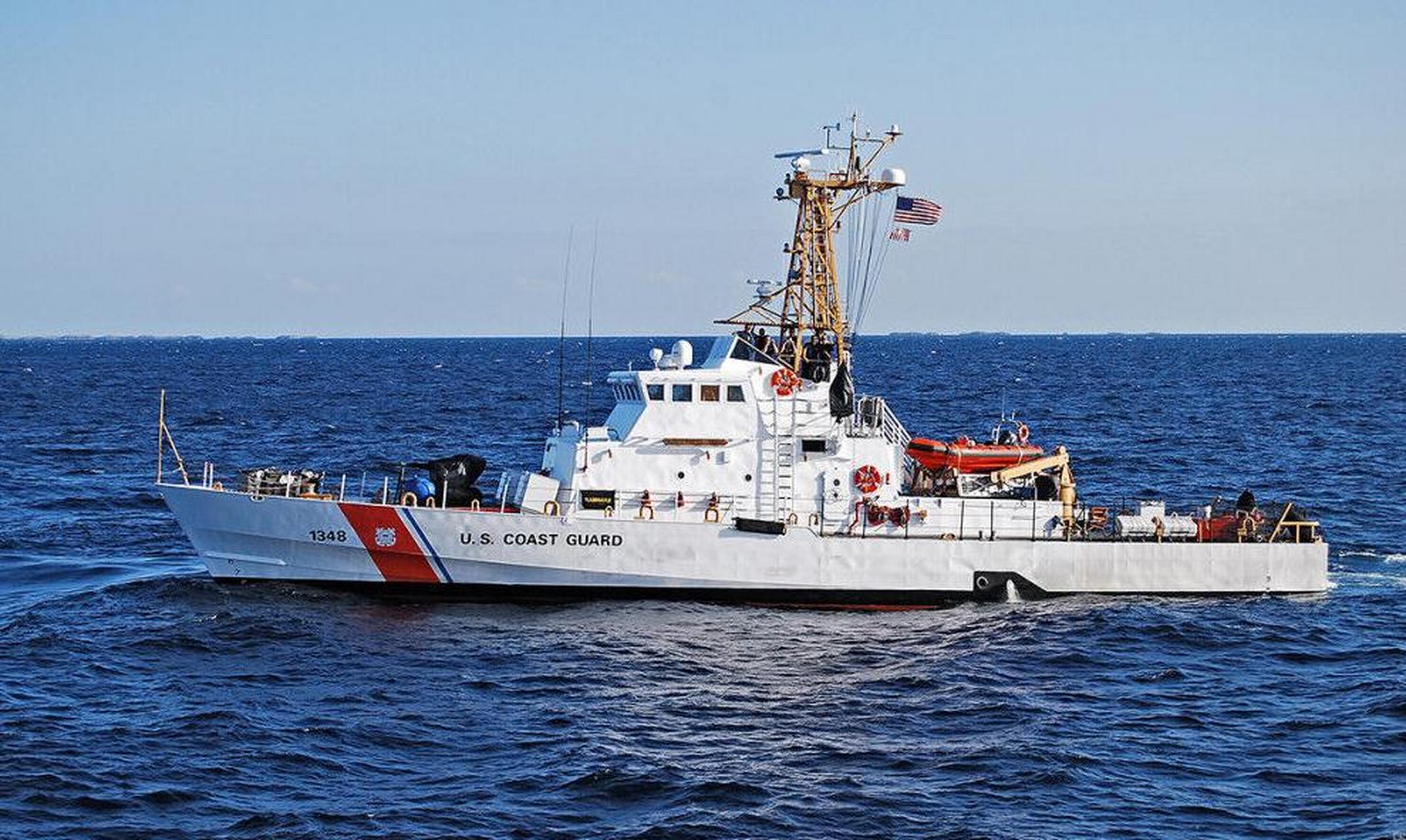 菲律宾海岸警卫队在南海连续吃亏,美国立刻援助高速巡逻艇,可以高速冲