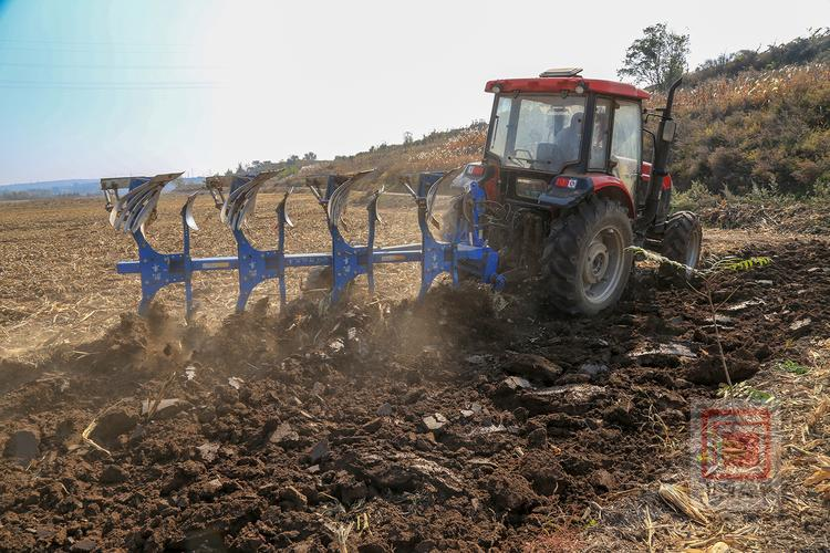 东北春耕备播中的秸秆还田技术详解