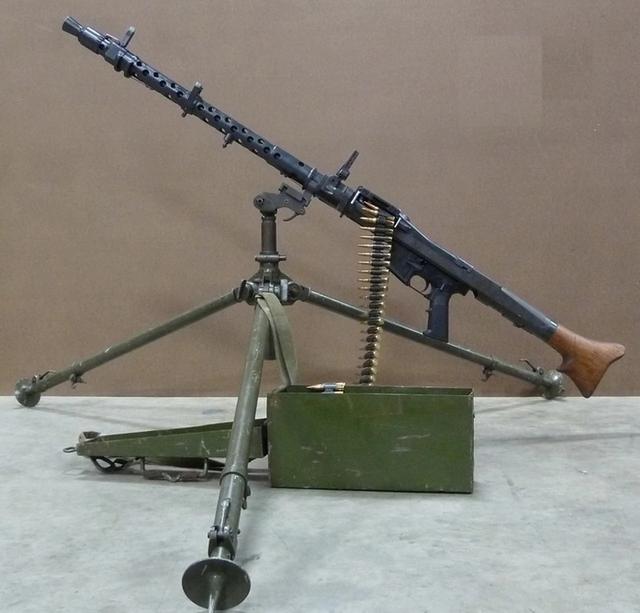 撕布机,mg-42通用机枪小简史