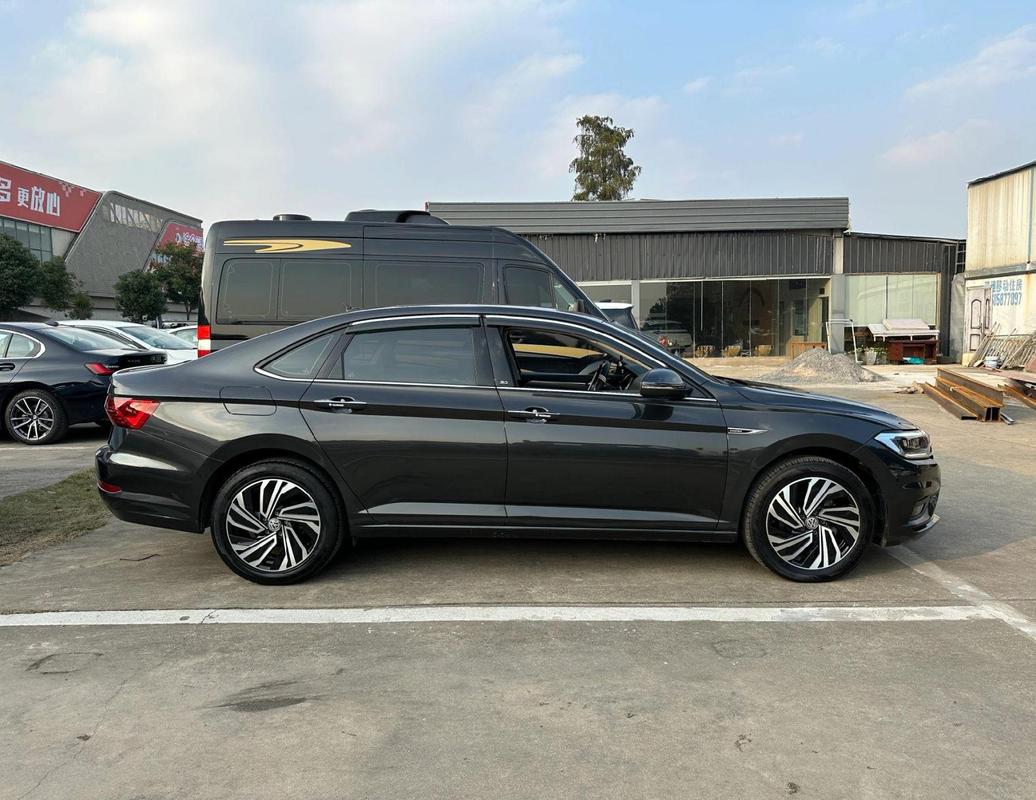 21款速腾1.4t超越版能定位汽车位置吗?