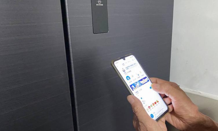 手机放冰箱降温到底有没有危害