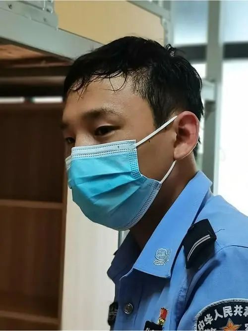 「荆楚警星」郑樊:隔离点"超长待机"200多个小时的95后