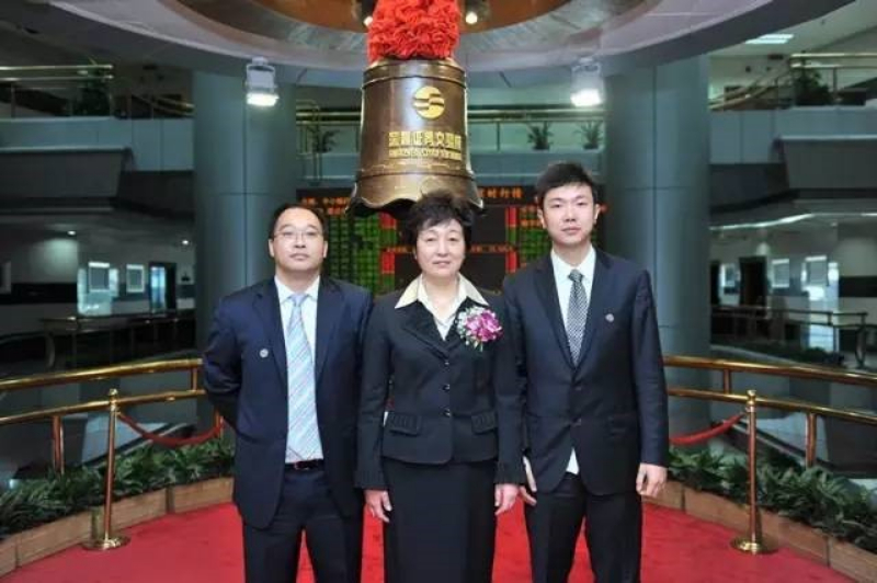 牟嘉云:三十载风雨韶华 砥砺奋进再谱新篇