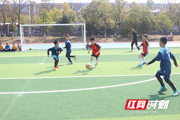 天元区栗雨小学开展2023年足球班级联赛