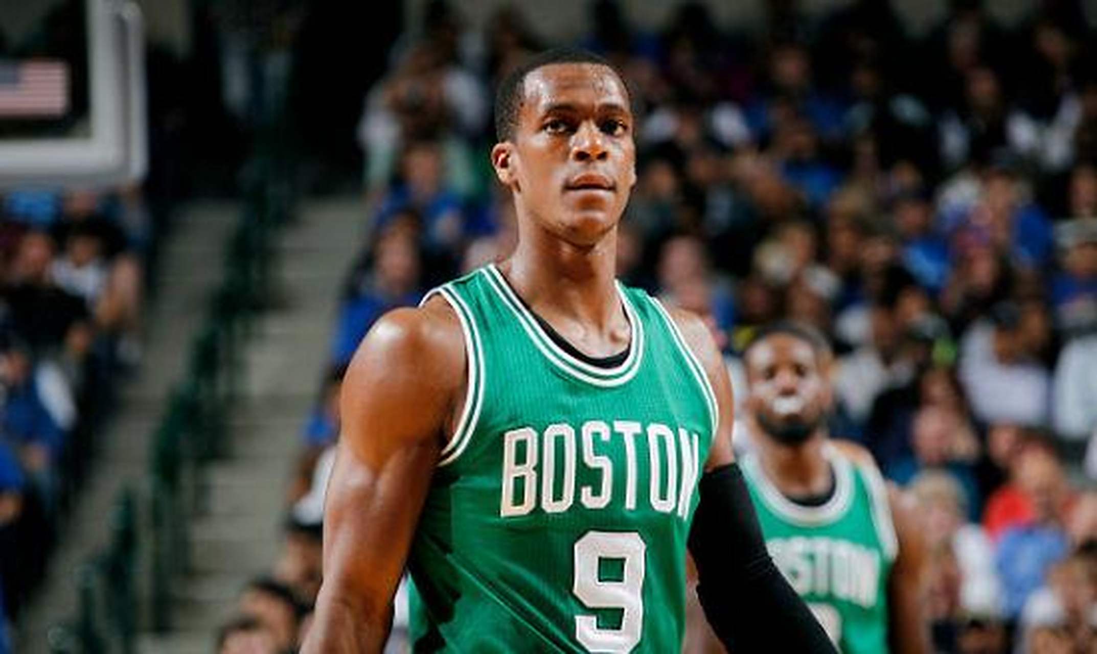 关于拉简·隆多的10个冷知识:  1,隆多的快船生涯罚球命中率为100%