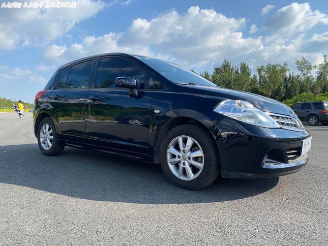 10年尼桑骐达,手动变速箱里有防侧滑