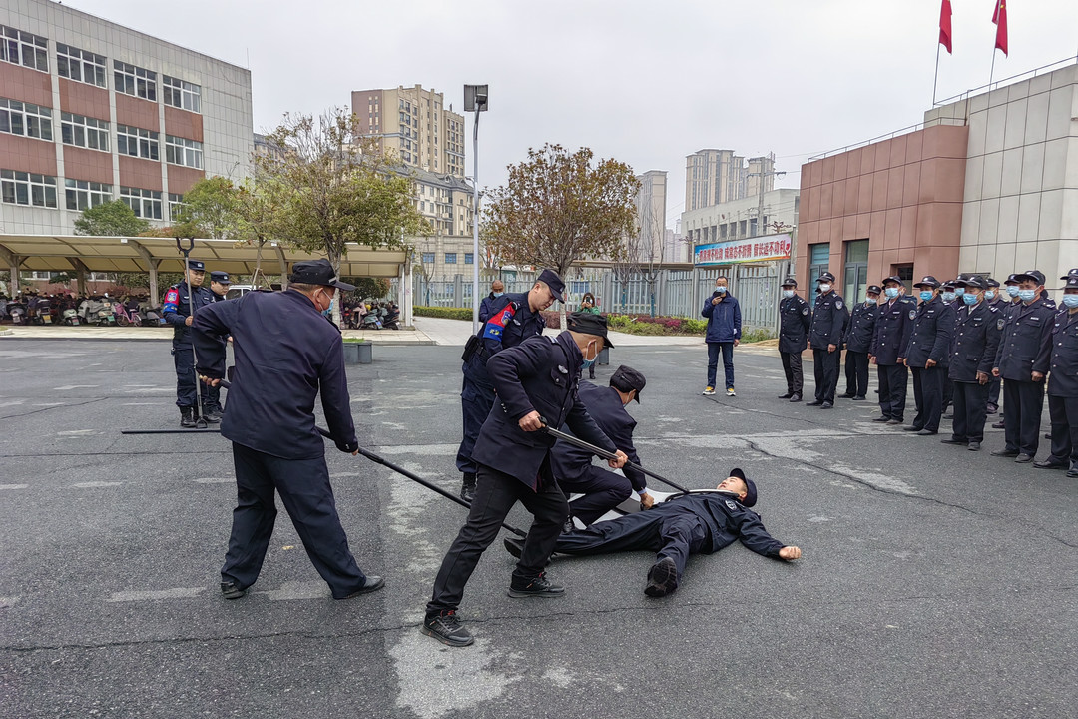 强化校园保安培训 筑牢校园安全防线