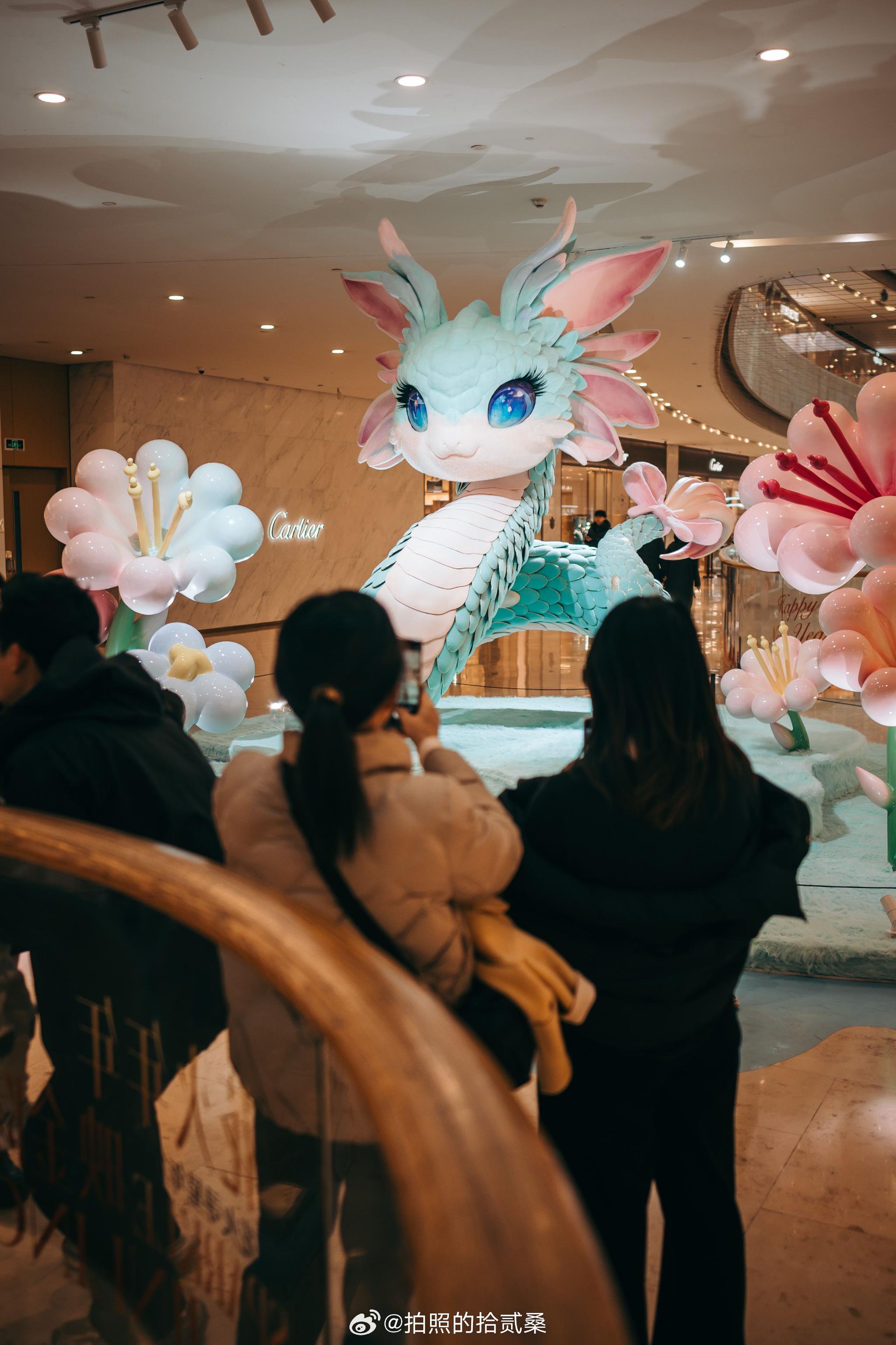 ai图看了不少居然看到具象化的萌蛇