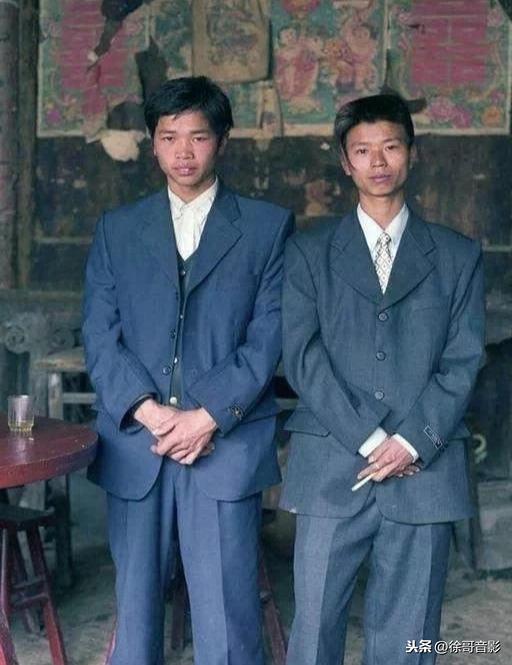 1996年中国历史老照片,图3很尴尬,图5有点害羞