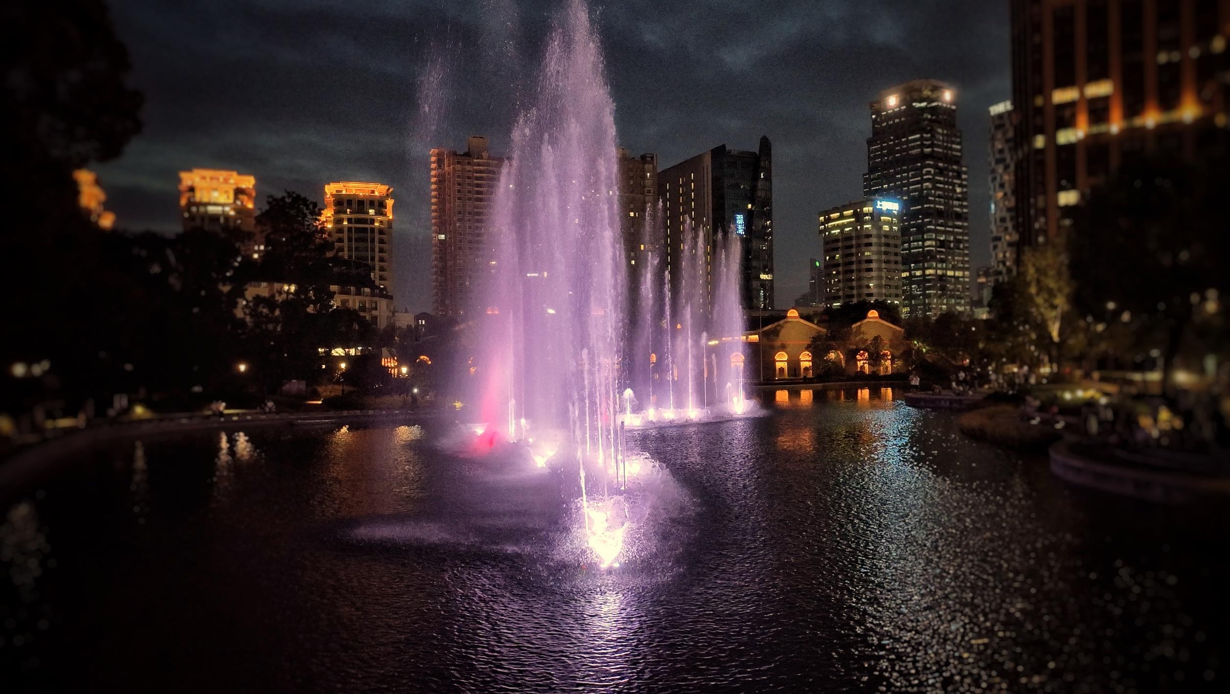 航拍|清凉一夏,来新天地太平湖欣赏音乐喷泉