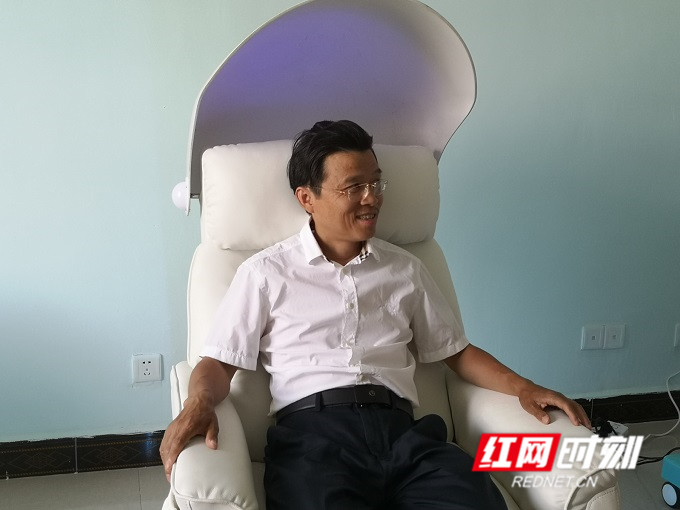 蒋井泉带队到江永县调研青少年心理健康教育工作