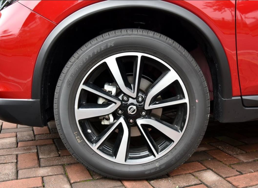 东风日产奇骏轮胎