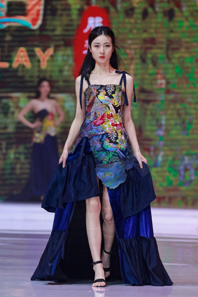 气势磅礴,精致绝伦——江西服装学院大型原创音乐舞台剧《服装赋