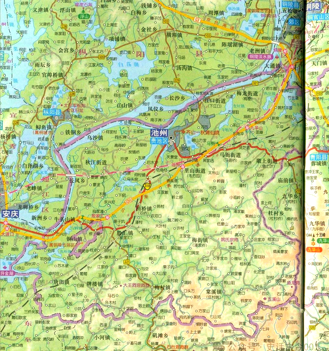 过境交通方面,贵池区拥有铁路(如铜九铁路,宁安高铁,池黄高铁),公路