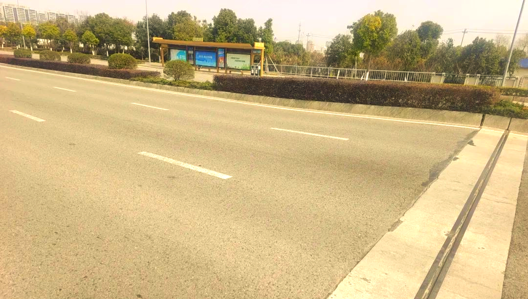 鄞州持续整治"桥头跳车"问题,累计整治数量已达242座