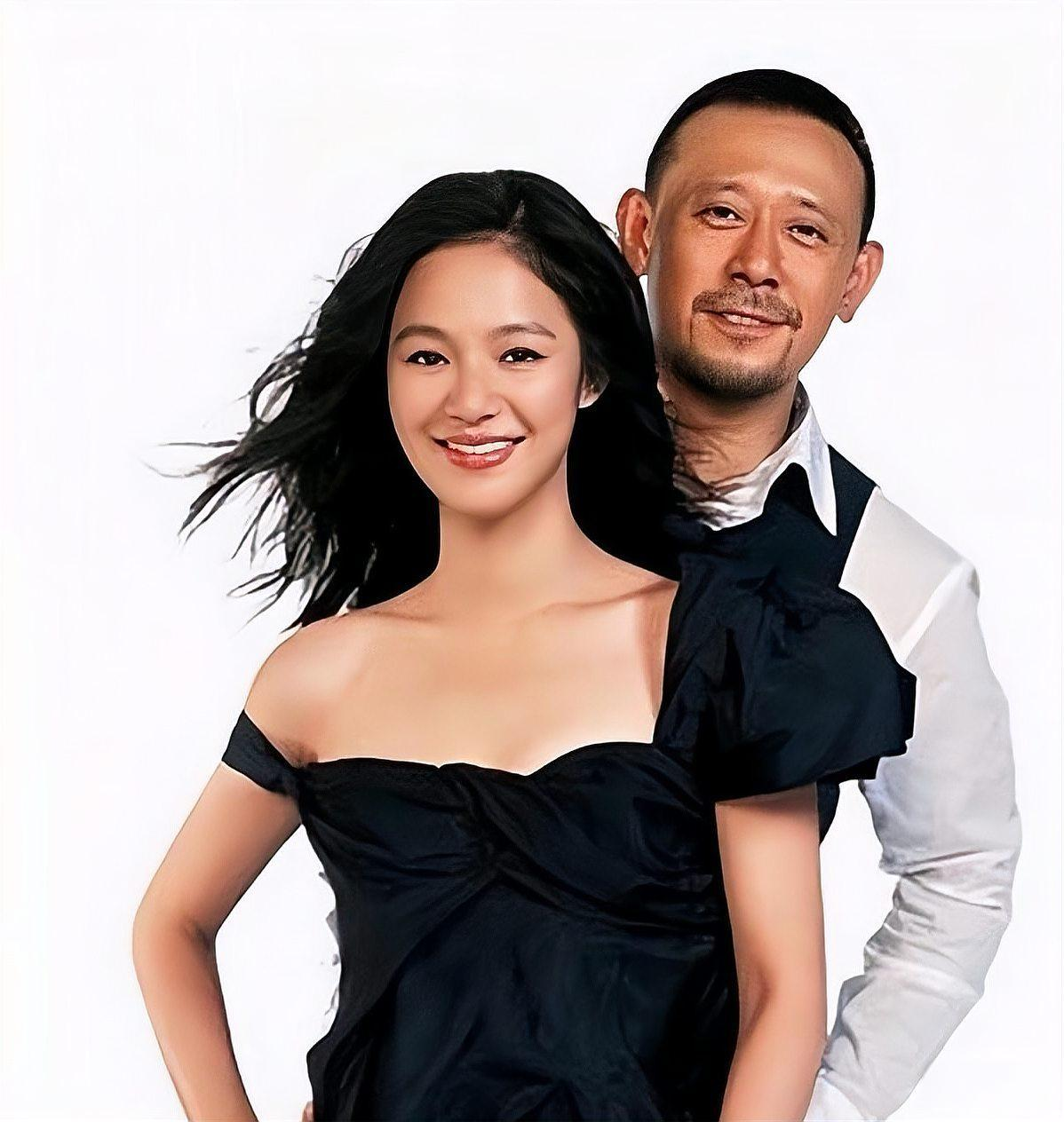 姜文周韵情侣时尚写真照