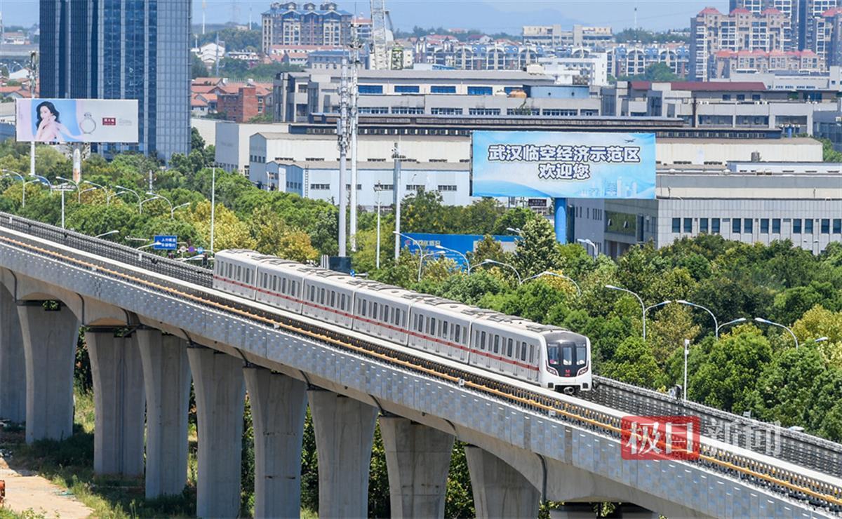 记者抢"鲜"试乘武汉地铁7号线前川线,通车后可从江夏直达黄陂
