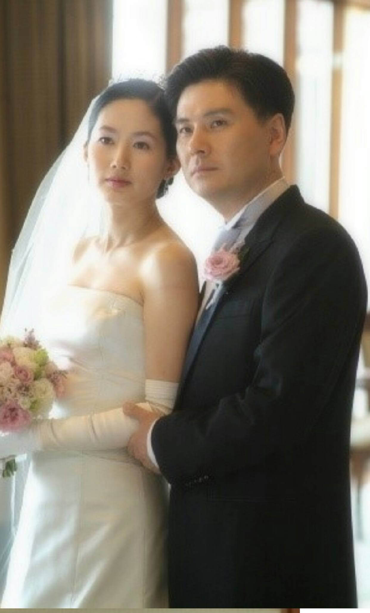 李英爱结婚照片图片