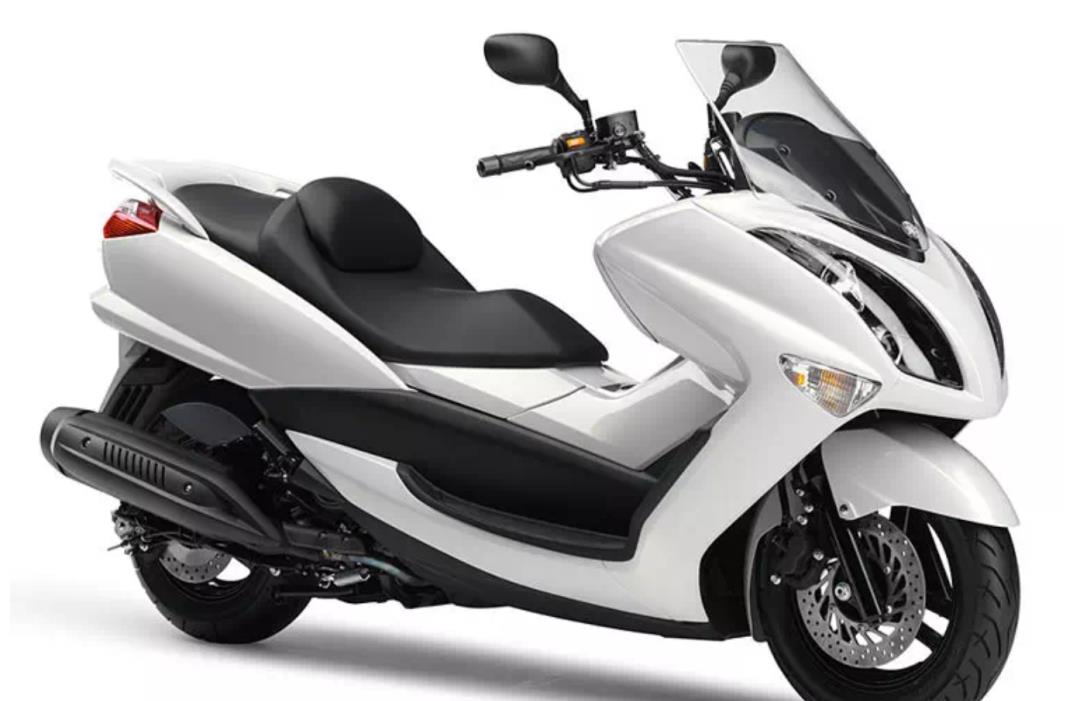 探秘古董摩托:回顾雅马哈马杰斯特摩托车辉煌岁月