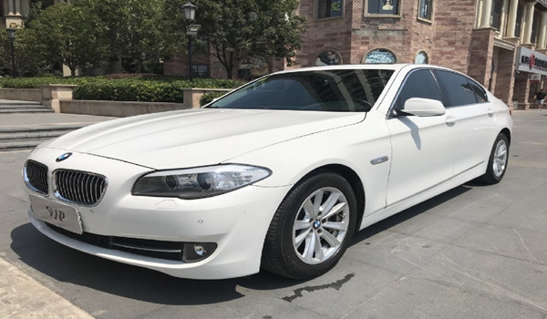 宝马5系和3系外观区别有哪些?