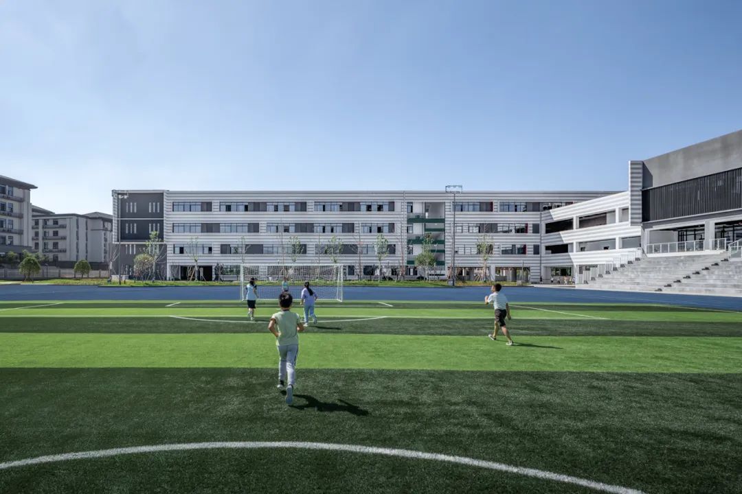 大城和小院,衢州市新华第二小学|零壹城市作品