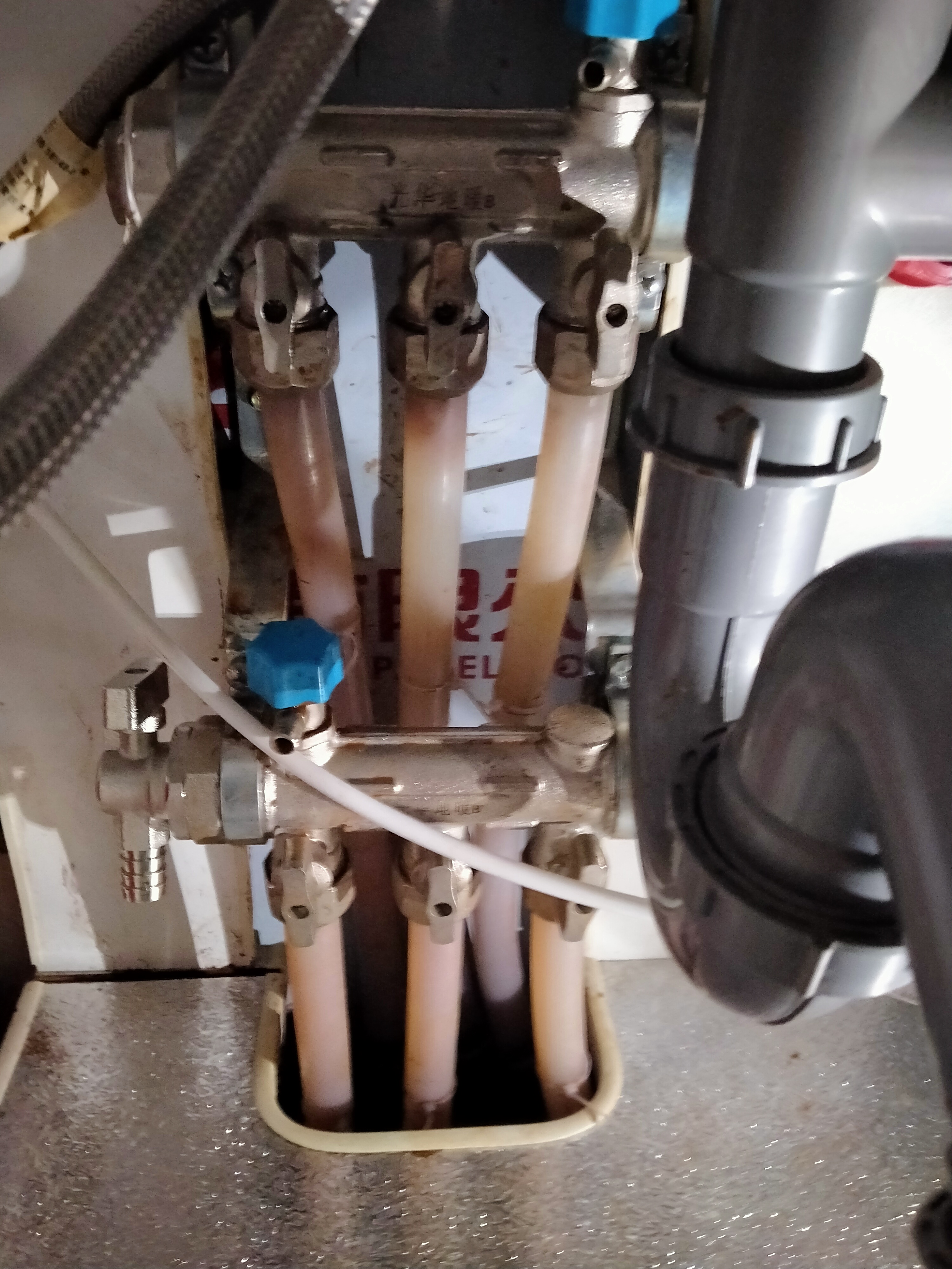 专业地热清洗海绵子弹清洗效果图